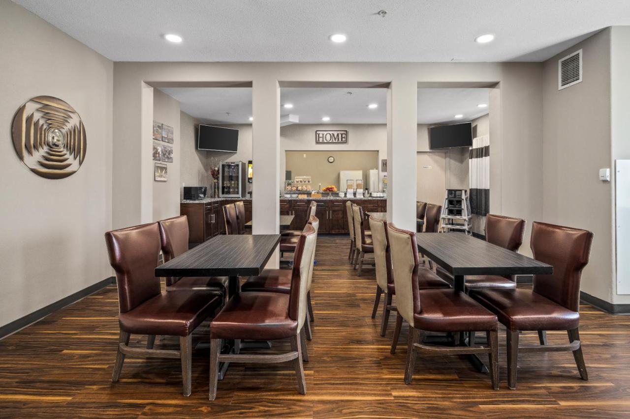 Home Inn Medicine Hat Dış mekan fotoğraf