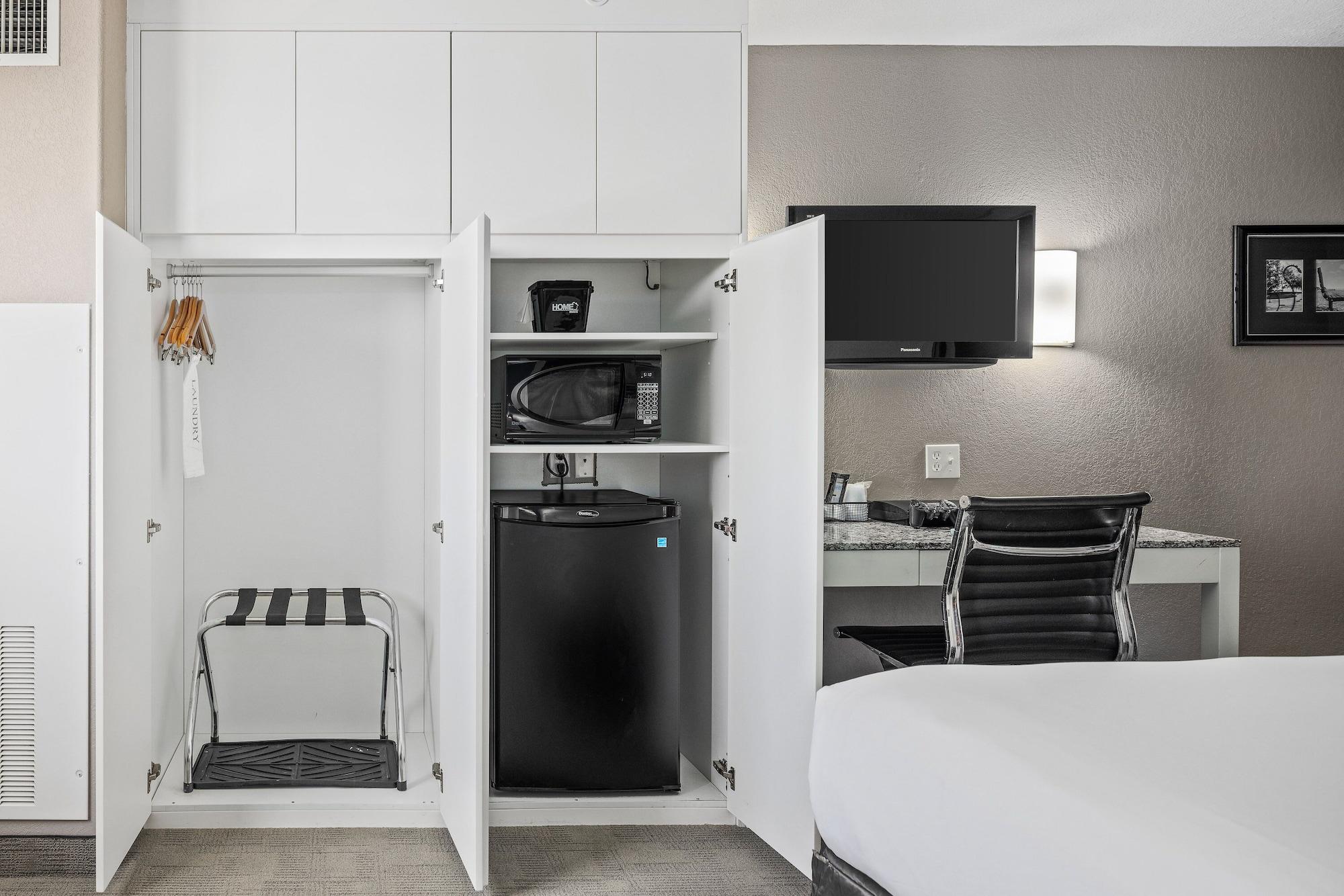 Home Inn Medicine Hat Dış mekan fotoğraf