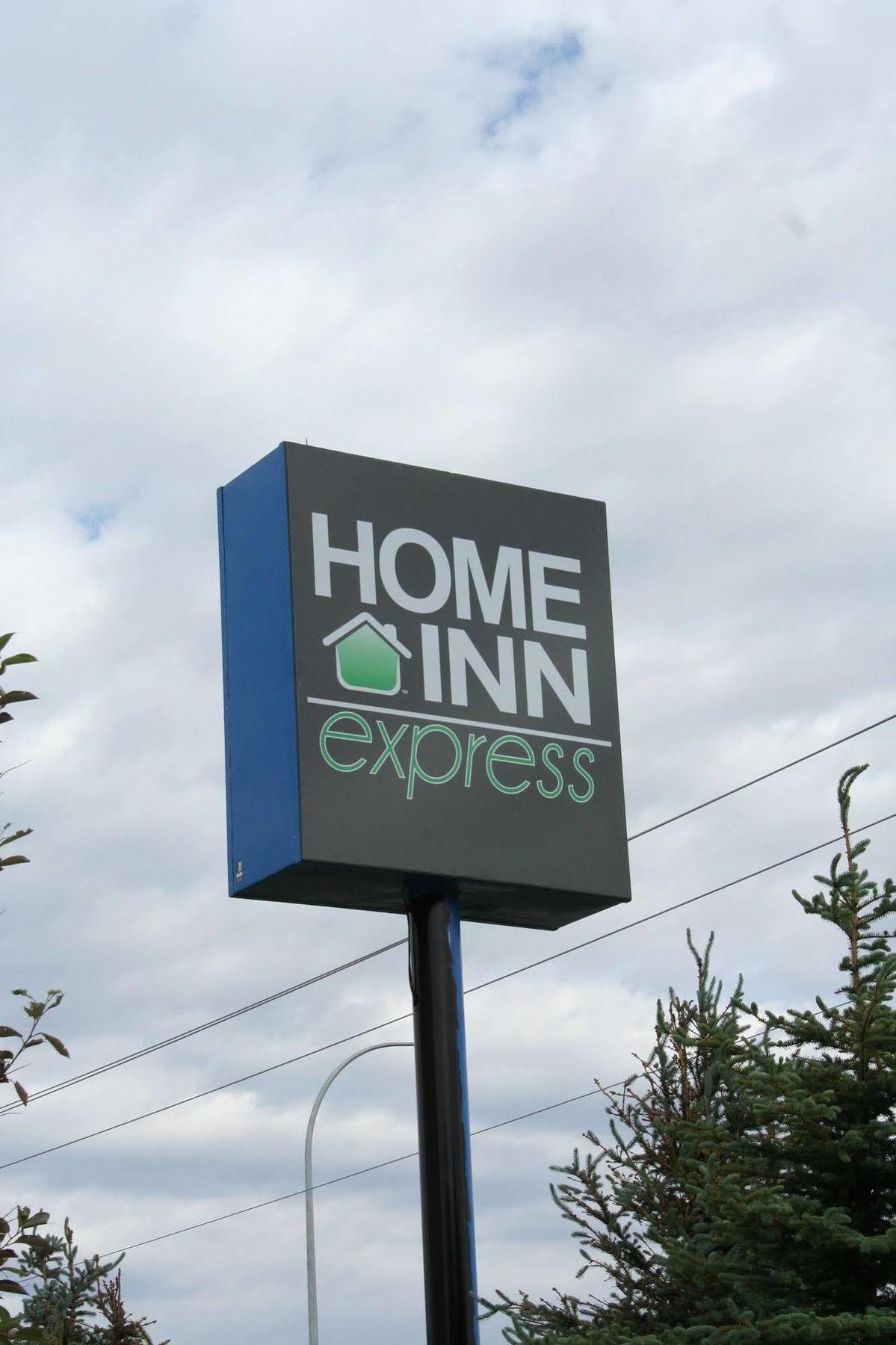 Home Inn Medicine Hat Dış mekan fotoğraf