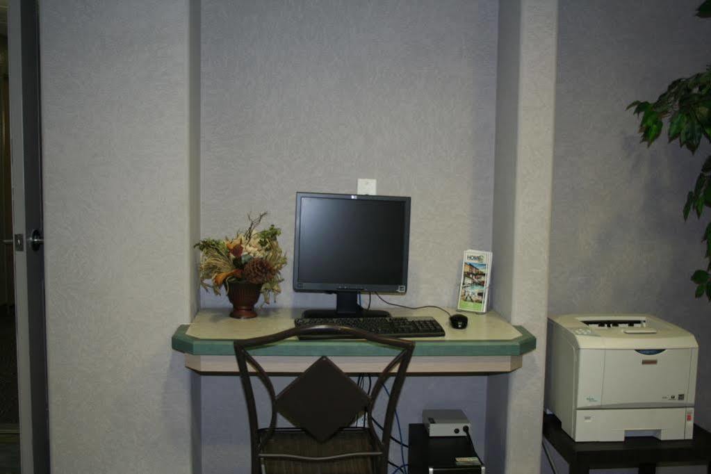 Home Inn Medicine Hat Dış mekan fotoğraf